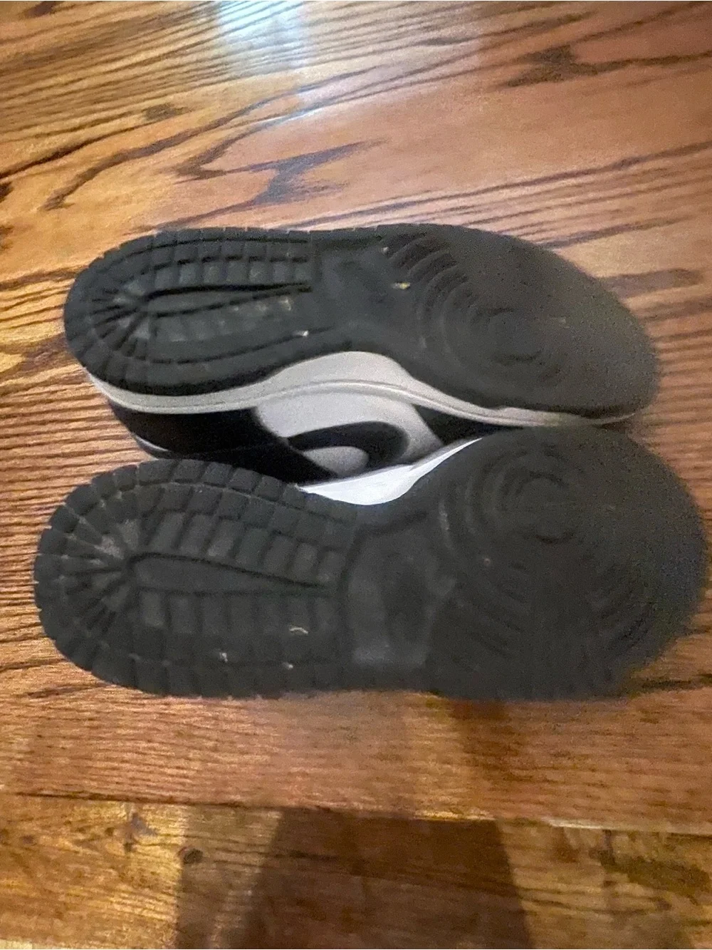 Nike Kids Low-Top Sneakers - Black and White